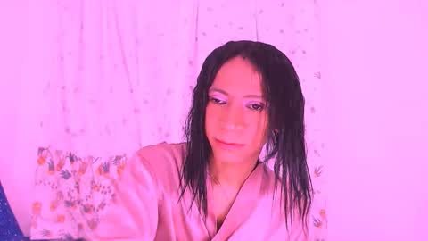 VANNESA online show from December 5, 2025, 5:49 am