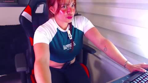 Vanesa online show from April 9, 2026, 1:05 am