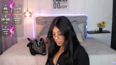 vane online show from December 14, 2024, 8:08 pm