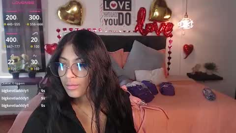 vane online show from February 4, 2025, 7:33 pm