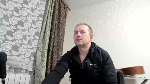 Snapshot of vano_822 chatting on February 17, 2025, 3:42 pm vano_822 online show from February 17, 2025, 3:42 pm