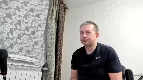 Snapshot of vano_822 chatting on February 18, 2025, 3:43 pm vano_822 online show from February 18, 2025, 3:43 pm