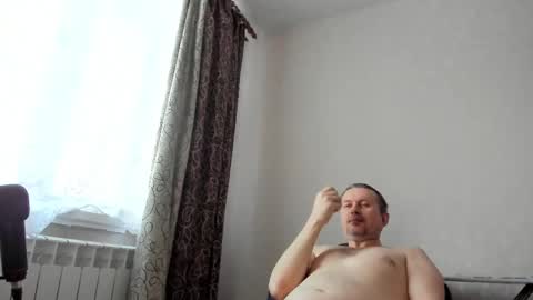 Snapshot of vano_822 chatting on February 19, 2025, 1:06 pm vano_822 online show from February 19, 2025, 1:06 pm