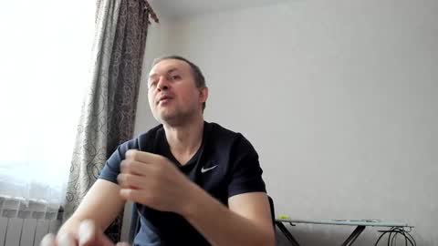 Snapshot of vano_822 chatting on February 24, 2025, 12:48 pm vano_822 online show from February 24, 2025, 12:48 pm