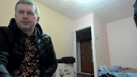 Snapshot of vano_822 chatting on October 5, 2025, 10:18 pm vano_822 online show from October 5, 2025, 10:18 pm