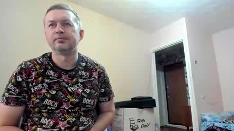 Snapshot of vano_822 chatting on October 7, 2025, 12:13 pm vano_822 online show from October 7, 2025, 12:13 pm
