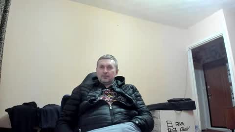 Snapshot of vano_822 chatting on October 14, 2025, 10:10 pm vano_822 online show from October 14, 2025, 10:10 pm