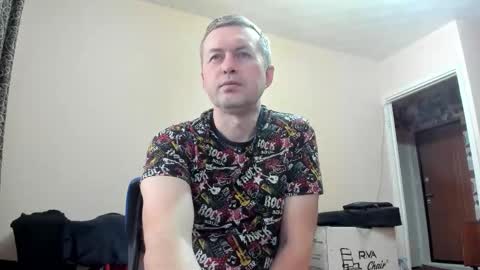 Snapshot of vano_822 chatting on October 17, 2025, 10:40 am vano_822 online show from October 17, 2025, 10:40 am