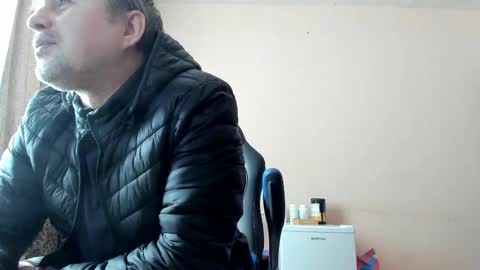 vano_822 online show from February 23, 2026, 10:01 am