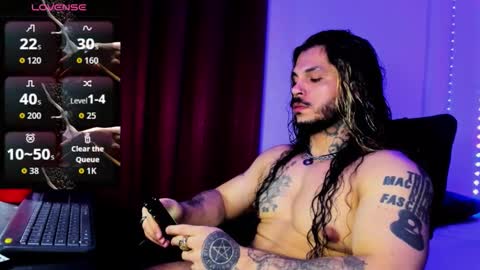 vanvelckan_ online show from October 3, 2025, 6:43 am