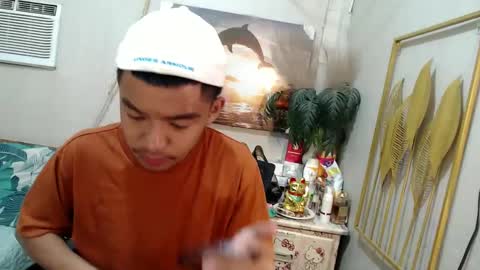 Snapshot of vanxxx2005 chatting on February 23, 2025, 8:55 pm vanxxx2005 online show from February 23, 2025, 8:55 pm