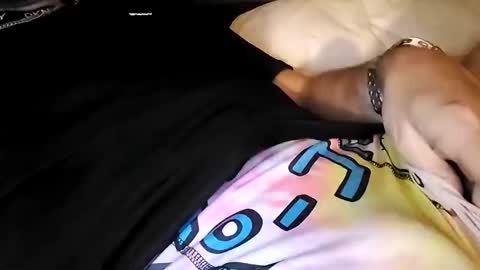 Snapshot of vanyllaice chatting on December 21, 2025, 5:14 am Vanyllaice online show from December 21, 2025, 5:14 am