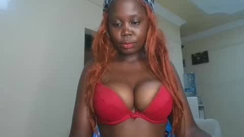 Snapshot of varlkay chatting on February 13, 2026, 7:10 pm VarlKay online show from February 13, 2026, 7:10 pm