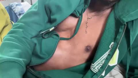 vegasaibot2 online show from October 15, 2025, 4:07 pm