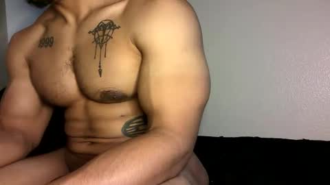 Vegas Love online show from November 5, 2025, 7:52 am