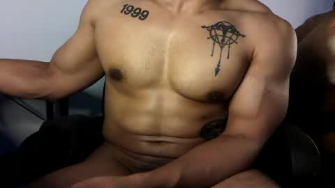 Snapshot of vegasluv702 chatting on June 29, 2026, 1:23 am Vegas Love online show from June 29, 2026, 1:23 am
