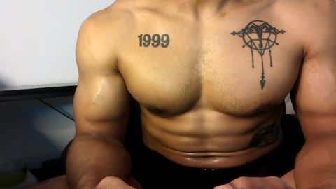 Snapshot of vegasluv702 chatting on July 21, 2026, 12:24 am Vegas Love online show from July 21, 2026, 12:24 am