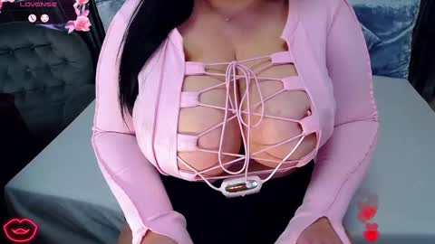 VeleryWOW online show from March 11, 2025, 5:46 pm