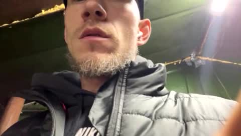 Snapshot of velikiyotecmaxim87 chatting on November 11, 2025, 7:14 pm velikiyotecmaxim87 online show from November 11, 2025, 7:14 pm