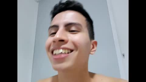 Snapshot of velk_hot1 chatting on January 12, 2025, 3:49 am velk_hot1 online show from January 12, 2025, 3:49 am