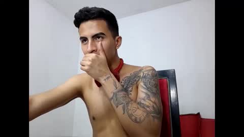 Snapshot of velk_hot1 chatting on March 1, 2025, 12:17 am velk_hot1 online show from March 1, 2025, 12:17 am