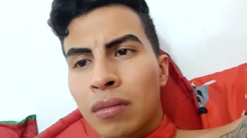 Snapshot of velk_hot1 chatting on March 10, 2025, 12:07 am velk_hot1 online show from March 10, 2025, 12:07 am