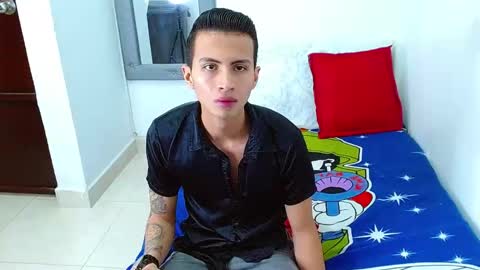 Snapshot of velk_hot1 chatting on November 28, 2025, 4:09 pm velk_hot1 online show from November 28, 2025, 4:09 pm