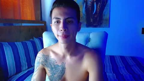 Snapshot of velk_hot1 chatting on February 23, 2026, 12:35 pm velk_hot1 online show from February 23, 2026, 12:35 pm