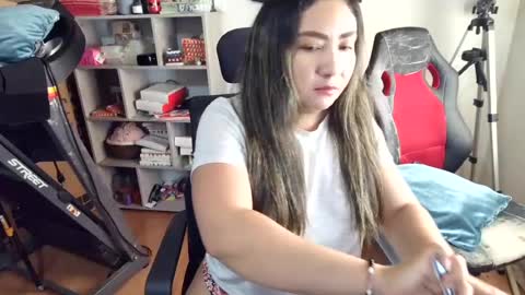 Snapshot of vellarossa chatting on July 24, 2026, 6:06 pm Im VelaI will be Christmas and New Year with my family December 22 to January 13 I will miss you guys. online show from July 24, 2026, 6:06 pm