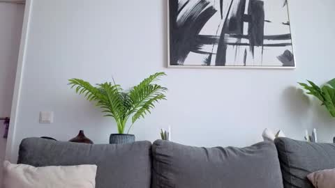 Veloursecrets online show from November 3, 2025, 9:10 am