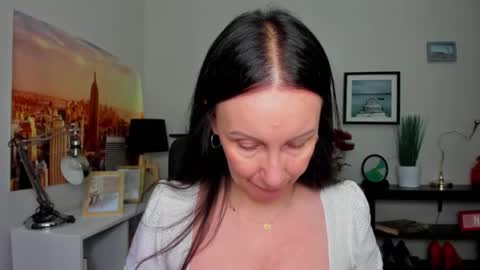 Jasmine online show from September 12, 2025, 5:29 am