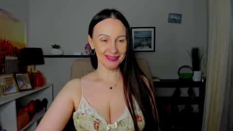 Jasmine online show from November 6, 2025, 6:36 am