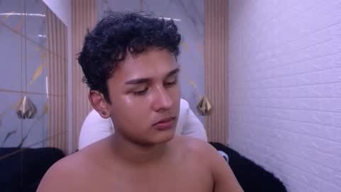 Snapshot of velvet_o chatting on February 24, 2026, 3:26 am velvet online show from February 24, 2026, 3:26 am