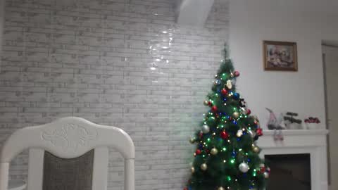 velvetmoon123 online show from December 21, 2025, 7:43 pm