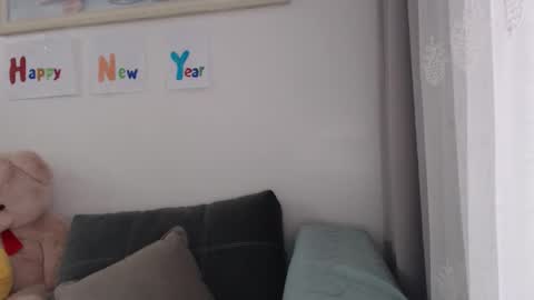 velvetmoon123 online show from January 9, 2026, 9:45 am