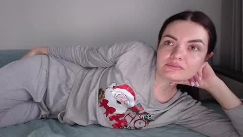 Snapshot of velvetmoon123 chatting on February 22, 2026, 6:57 am velvetmoon123 online show from February 22, 2026, 6:57 am