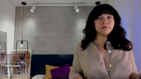 velvettease_ online show from April 11, 2026, 1:04 pm