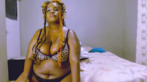 Snapshot of velvetychocolate1 chatting on January 8, 2025, 1:53 am velvetychocolate1 online show from January 8, 2025, 1:53 am