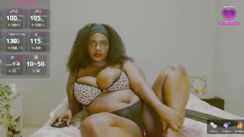 Snapshot of velvetychocolate1 chatting on October 14, 2025, 1:50 am velvetychocolate1 online show from October 14, 2025, 1:50 am