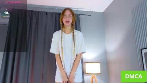 Venelopa online show from February 27, 2025, 7:34 am