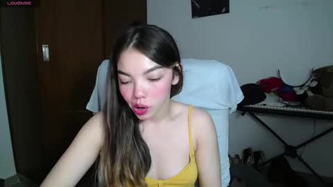 Snapshot of venelope1 chatting on February 17, 2025, 1:47 am Venelope 3 online show from February 17, 2025, 1:47 am