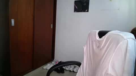 Snapshot of venelope1 chatting on November 20, 2025, 7:57 pm Venelope 3 online show from November 20, 2025, 7:57 pm