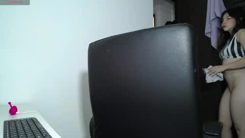 Venelope 3 online show from April 3, 2026, 2:09 am