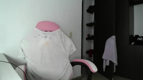 Snapshot of venelope1 chatting on May 12, 2026, 2:41 am Venelope 3 online show from May 12, 2026, 2:41 am
