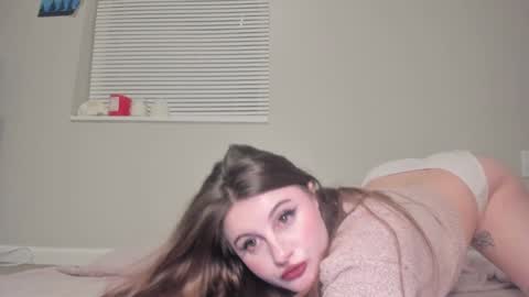 Harley   instahailharleyy online show from December 14, 2025, 3:12 am