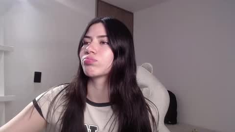 venus_art11 online show from February 25, 2025, 2:25 am