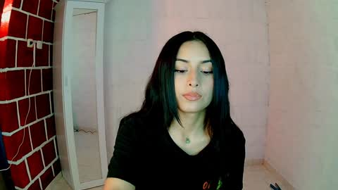 emily independent account  MY conextion 1100 GTM  to  17hr GTM online show from December 19, 2024, 10:10 pm