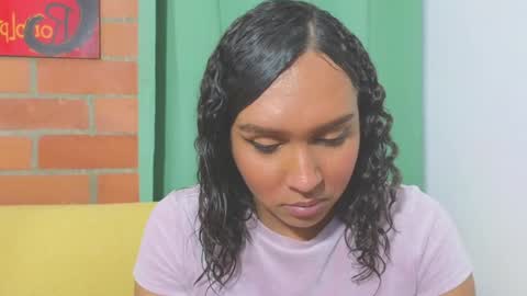 Luisa online show from December 4, 2024, 1:58 am