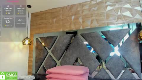 Venus online show from January 7, 2026, 12:51 pm