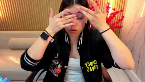 Venus  online show from April 11, 2026, 1:26 pm